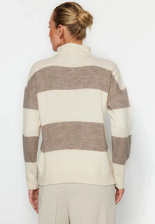 Trendyol - Soft texture zipper knitwear sweater - beige 