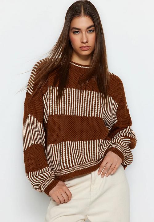 Trendyol - Wide Pattern Striped Knitted Sweater - Brown 