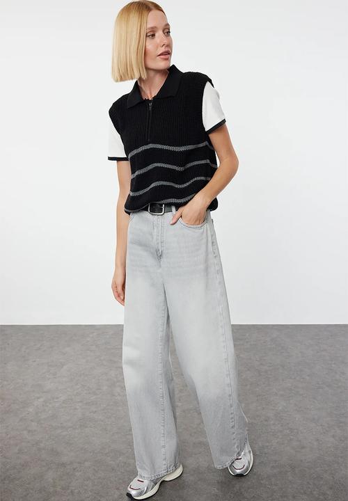 Trendyol - Zippered striped polo neck knit sweater - black