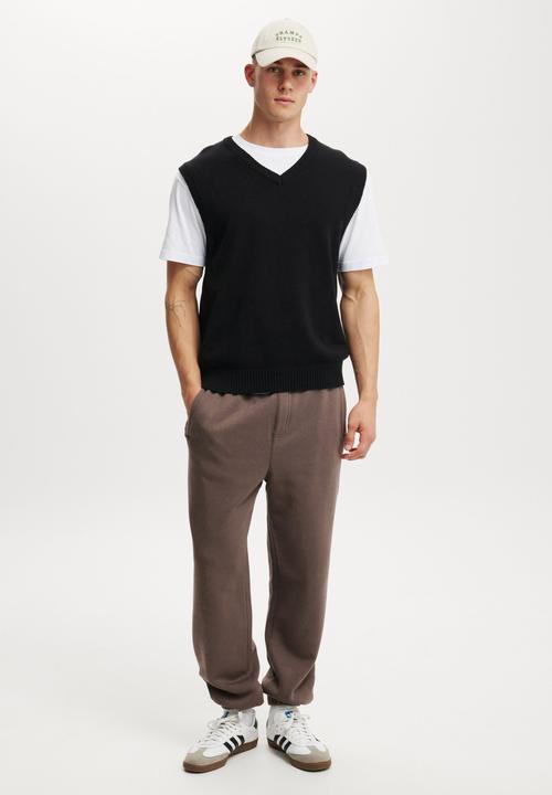 Cotton On - Baggy Cuffed Track Pant - Washed Chocolate