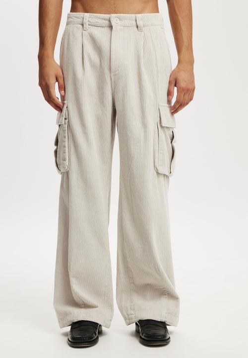 Cotton On - Baggy pleat cargo pant - light stone cord