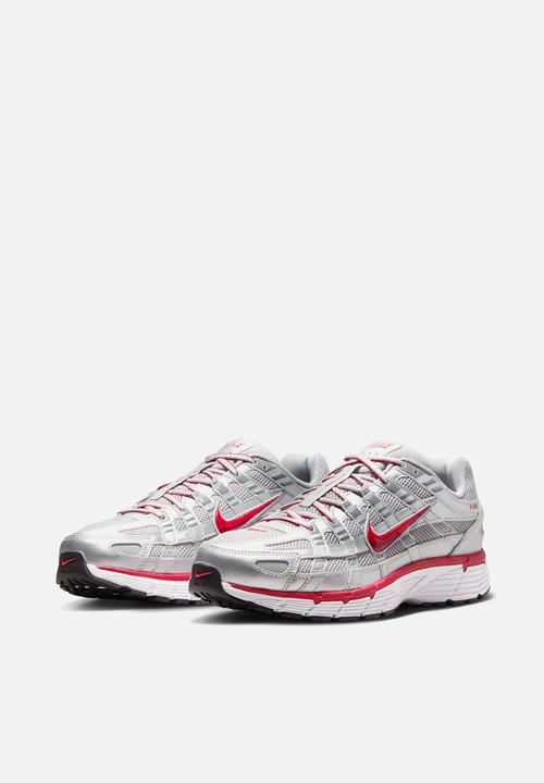 Nike - Nike P-6000