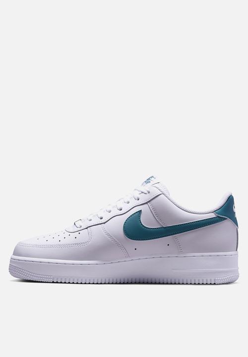 Nike - Nike Air Force 1 '07