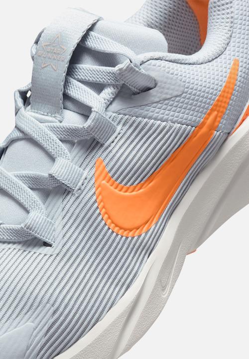 Nike - Nike Star Runner 4 Ps - Pure Platinum/Peach Cream-Echo Pink