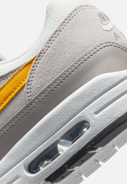 Nike - NIKE AIR MAX 1 ESS