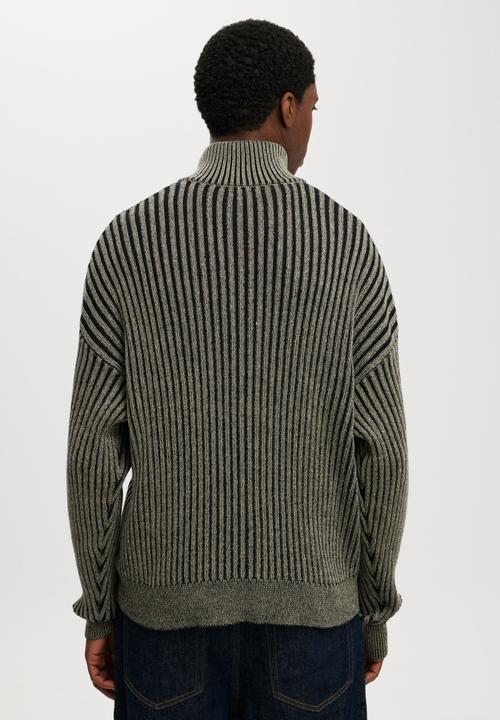 Cotton On - Zip through knit - black