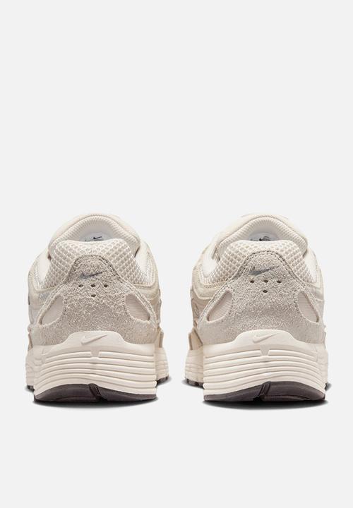Nike - NIKE P-6000 SE