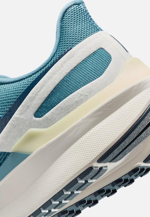 Nike - Nike Structure 25