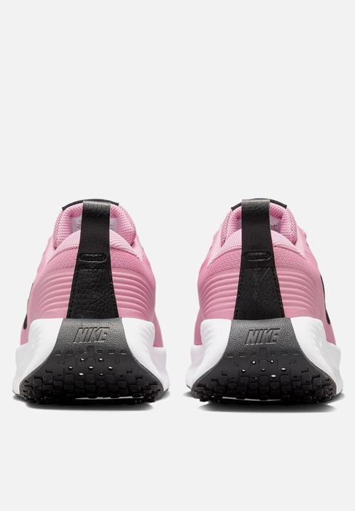 Nike - Nike Legend Essential 4
