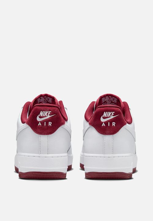 Nike - AIR FORCE 1 '07 LV8