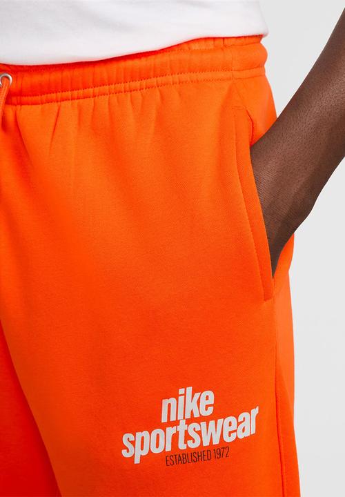 Nike - NSW  Club  Fleece BB Graphics Sweatpant - Safety Orange