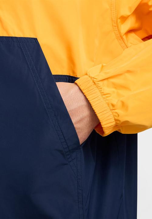 Nike - Club Marina Graphics Anorak - University Gold