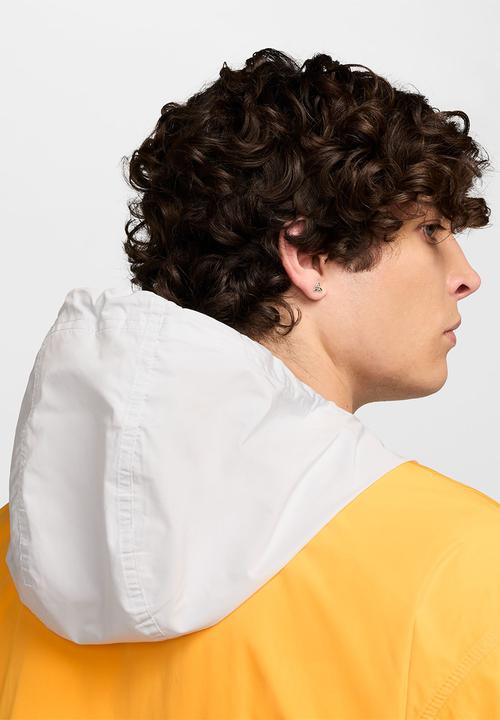 Nike - Club Marina Graphics Anorak - University Gold