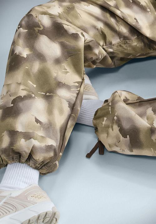 Nike - Nike Cargo Dance Pant - Lt Orewood Brn/Sail