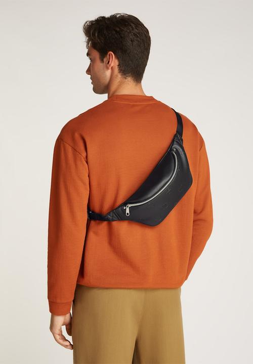 Calvin Klein - Aop Waistbag - Allover Print