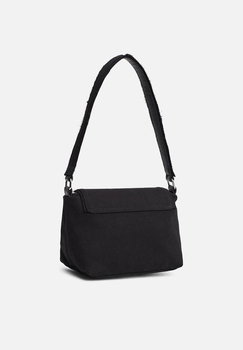 Tommy Hilfiger - Denim on denim shoulder bag - black