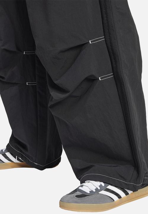 adidas Originals - Parachute Pant Black - Black