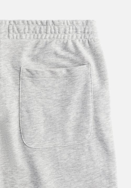 H&M - Regular fit sweatshorts - light grey marl