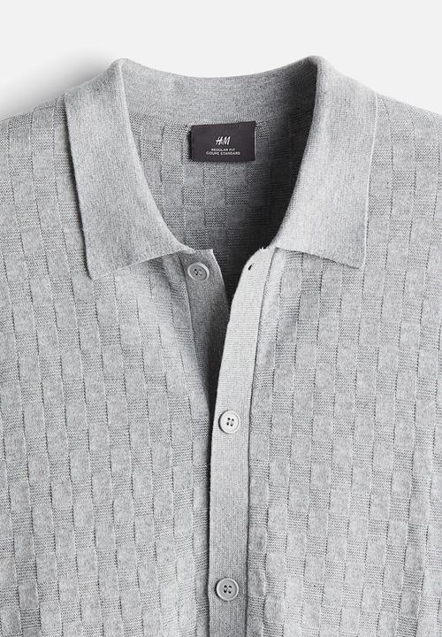 H&M - Regular fit textured-knit shirt - grey