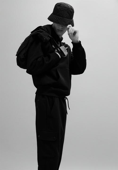 H&M - Slim fit scuba joggers - Black
