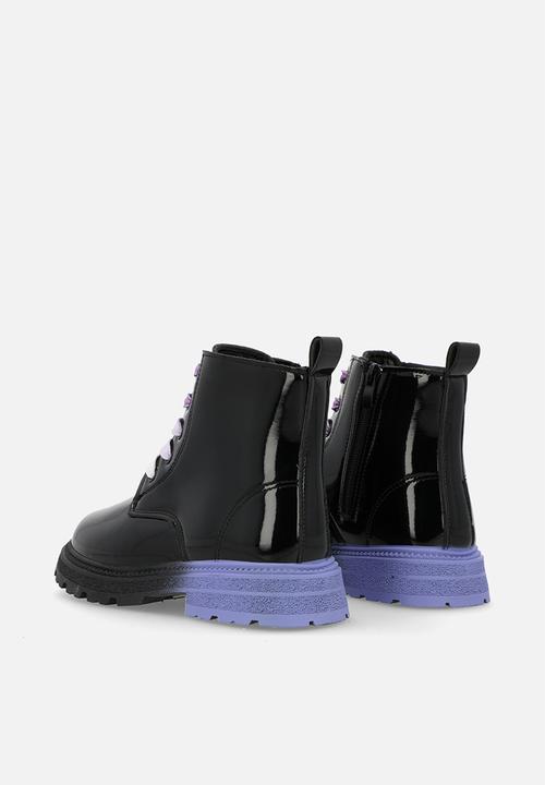 Pop Candy - Patent leather boots - black & purple