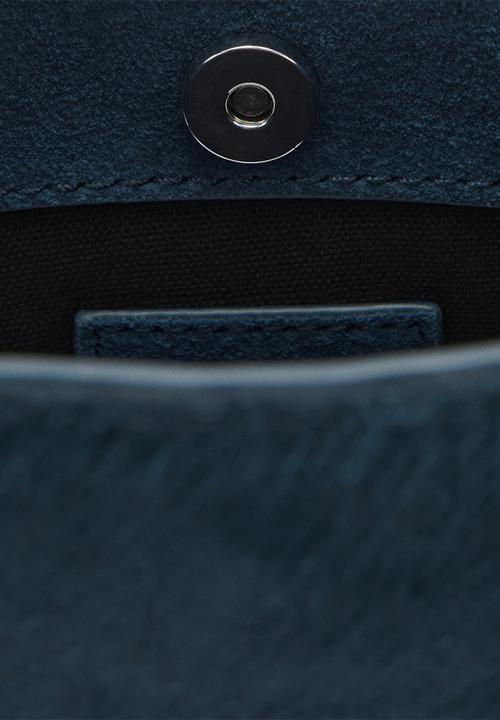 MANGO - Shoulder bag phoebe - blue