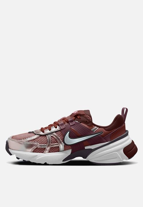 Nike - Nike V2K Run