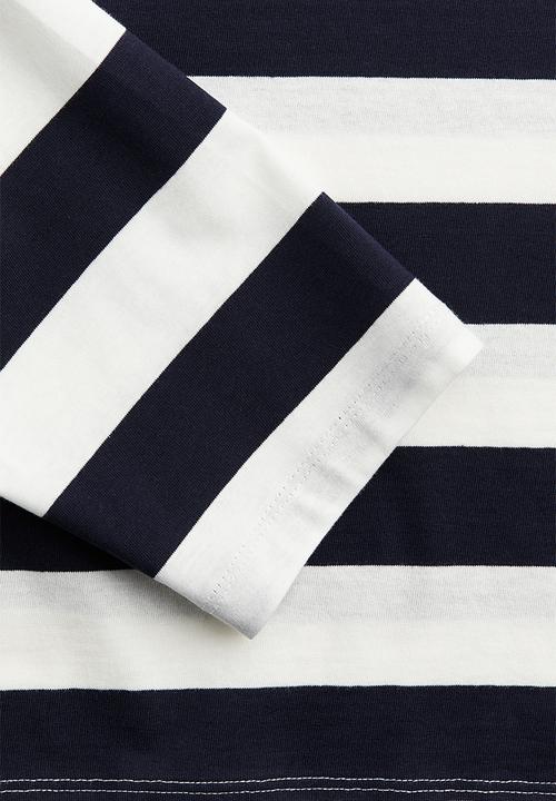 H&M - Oversized boat-neck top - navy blue & white striped