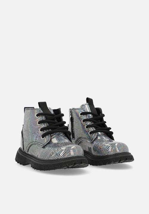 Pop Candy - Mettalic boots - silver & black 