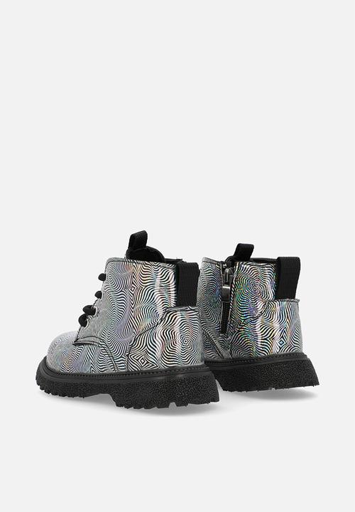Pop Candy - Mettalic boots - silver & black 