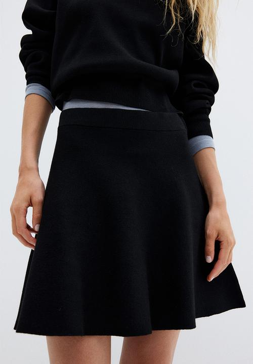 H&M - Flared knitted skirt - black