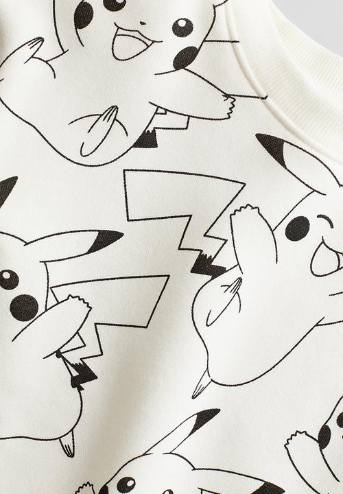 H&M - Printed sweatshirt - white/pokémon