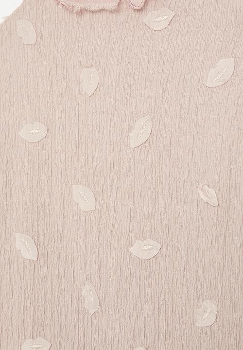 Pop Candy - Leaf applique textured top - pink