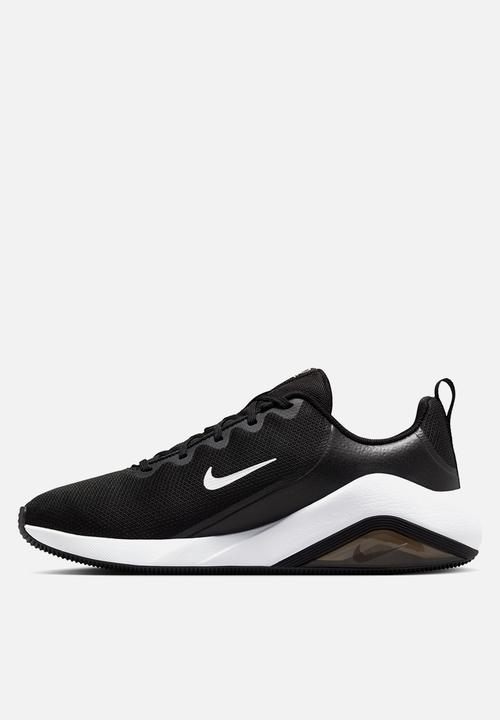 Nike - Nike Bella 7