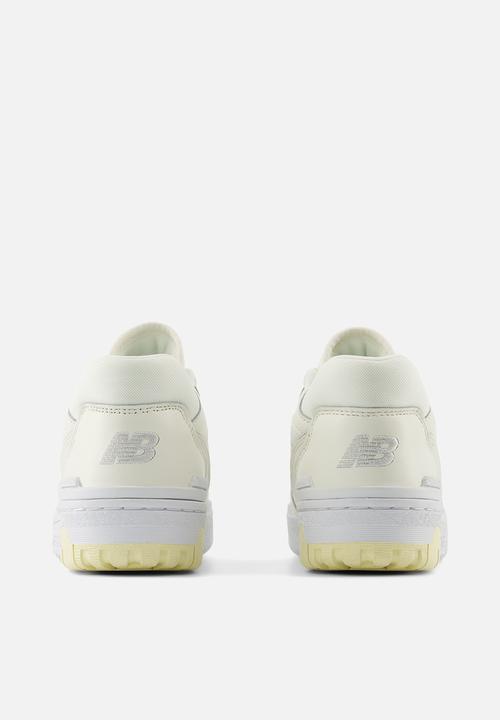 New Balance  - BB550