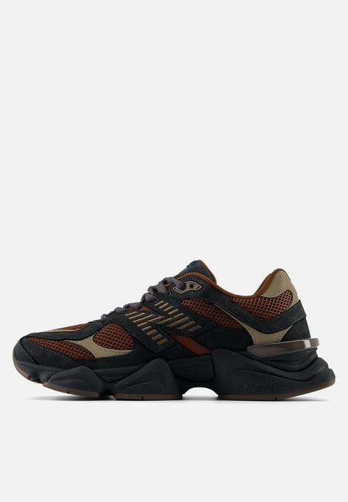 New Balance  - 9060