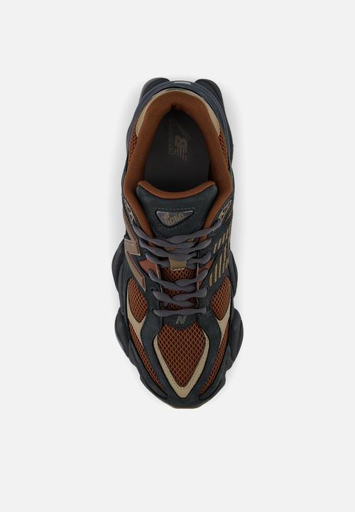 New Balance  - 9060