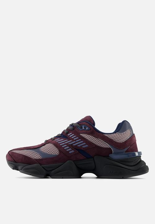New Balance  - 9060