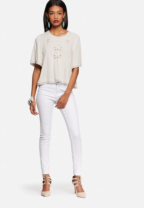 Vero Moda - Tia anglaise top