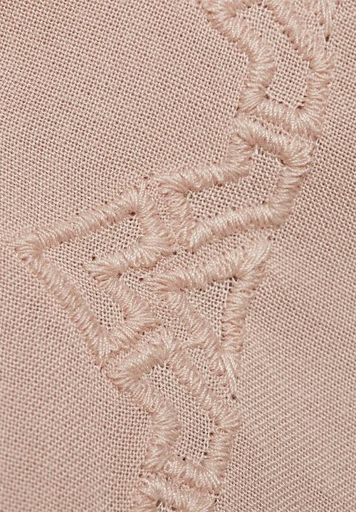 Vero Moda - Tia embroidery top
