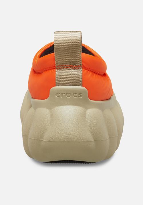 Crocs - Overpuff shorty - shocking orange/multi