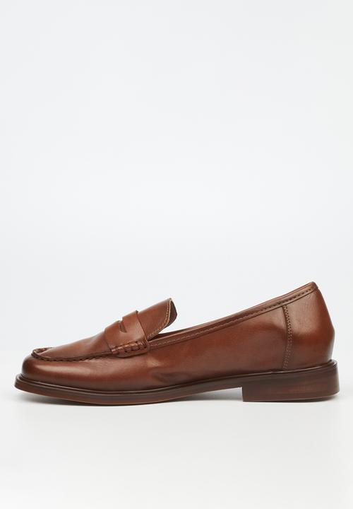 Miss Black - Sasko 1 loafer - tan