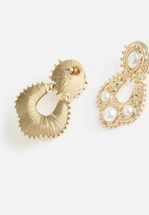 Tessa Design - Sofia drop earring with pearls - gold