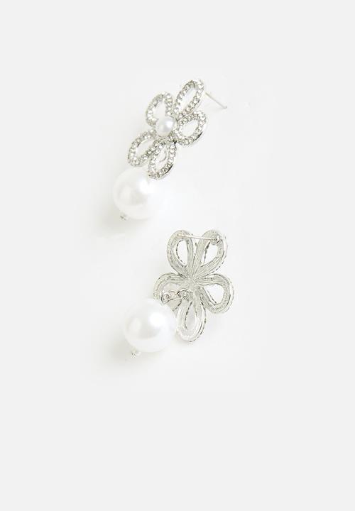 Tessa Design - Aria flower earring-silver