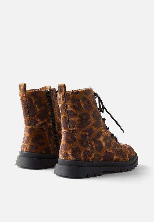 Cotton On - Combat lug boot - leopard