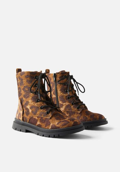 Cotton On - Combat lug boot - leopard