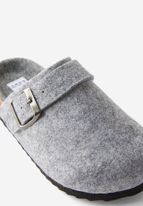 Cotton On - Tommy buckle slide - grey felt