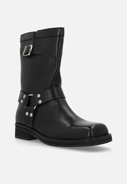 Public Desire - Stallion  boot - black pu