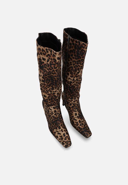 Public Desire - Pose  boot - leopard