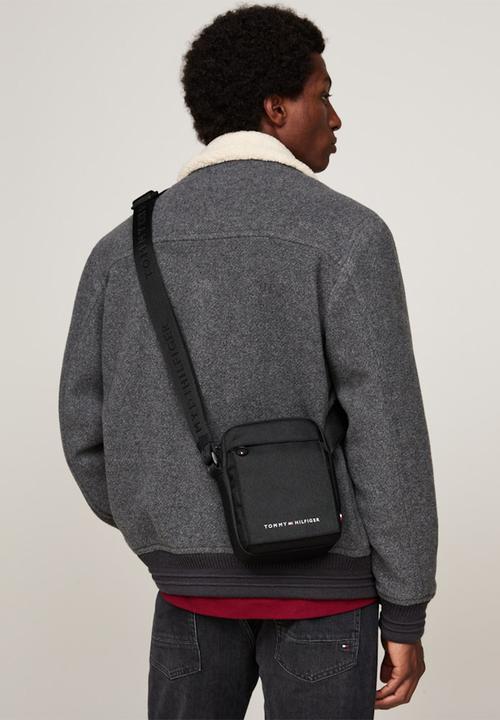 Tommy Hilfiger - Th Element Mini Reporter - Black